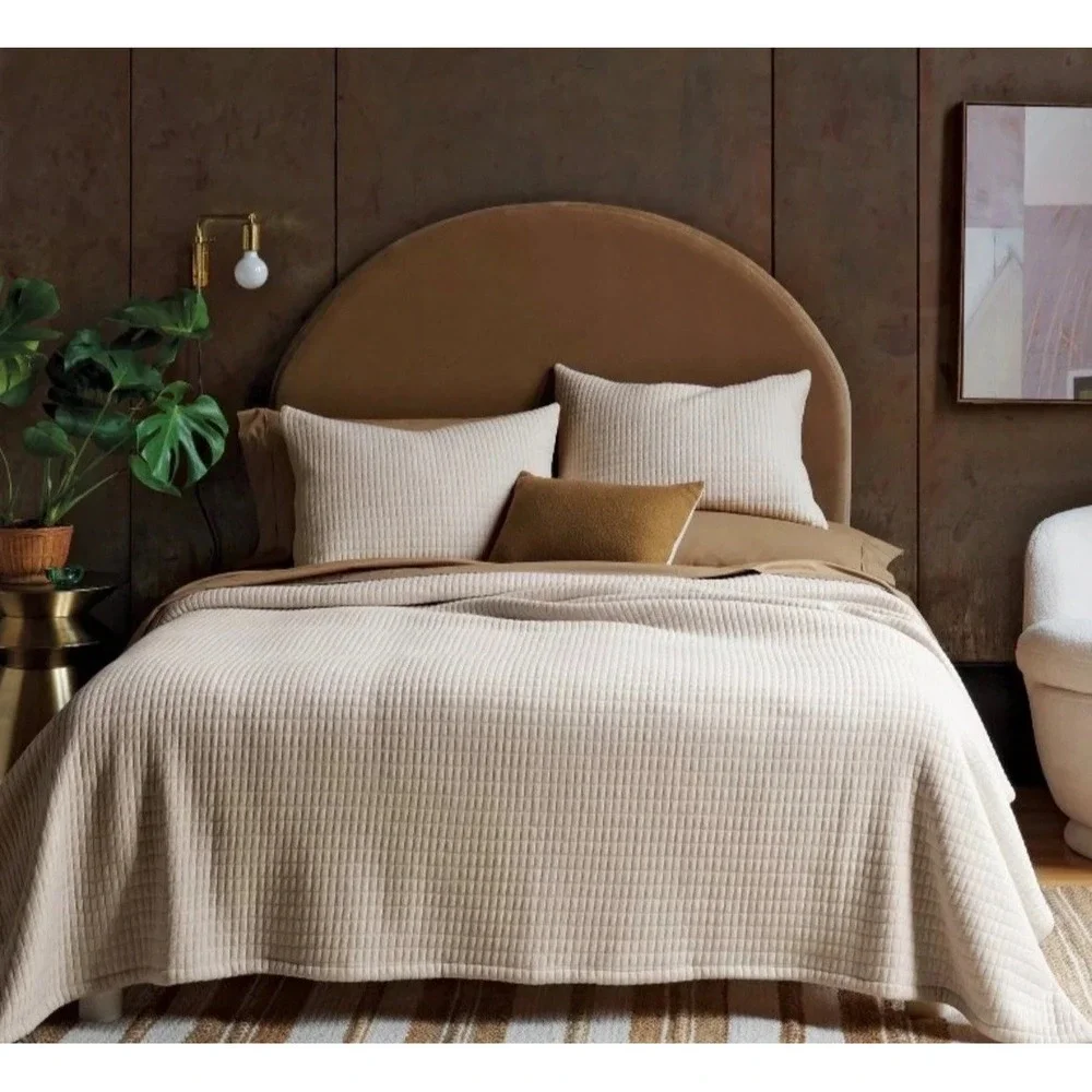 Threshold King Jersey Quilt,‎ New